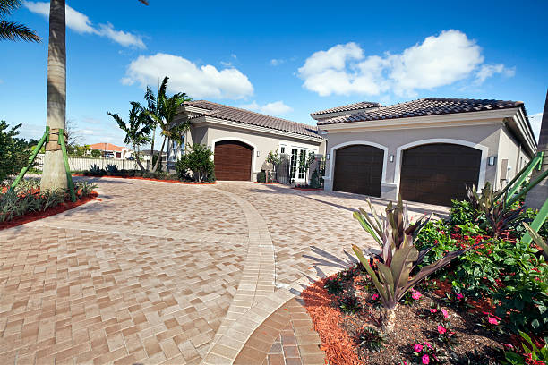 Best Driveway Paving Contractor  in Renton, WA